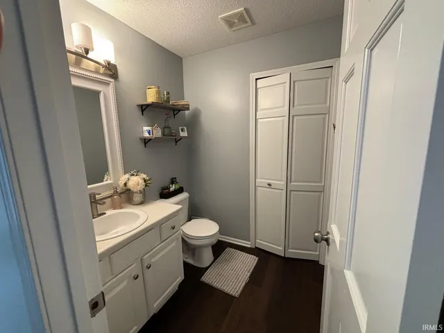 $2,000 | 10824 Millstone Drive, Fort Wayne, IN 46818