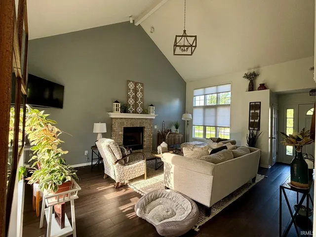 $2,000 | 10824 Millstone Drive, Fort Wayne, IN 46818