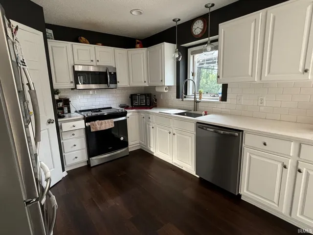 $2,000 | 10824 Millstone Drive, Fort Wayne, IN 46818