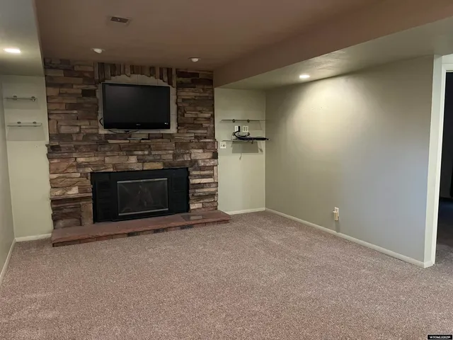 $305,000 | 2058 West Basin Court, Wheatland, WY 82201