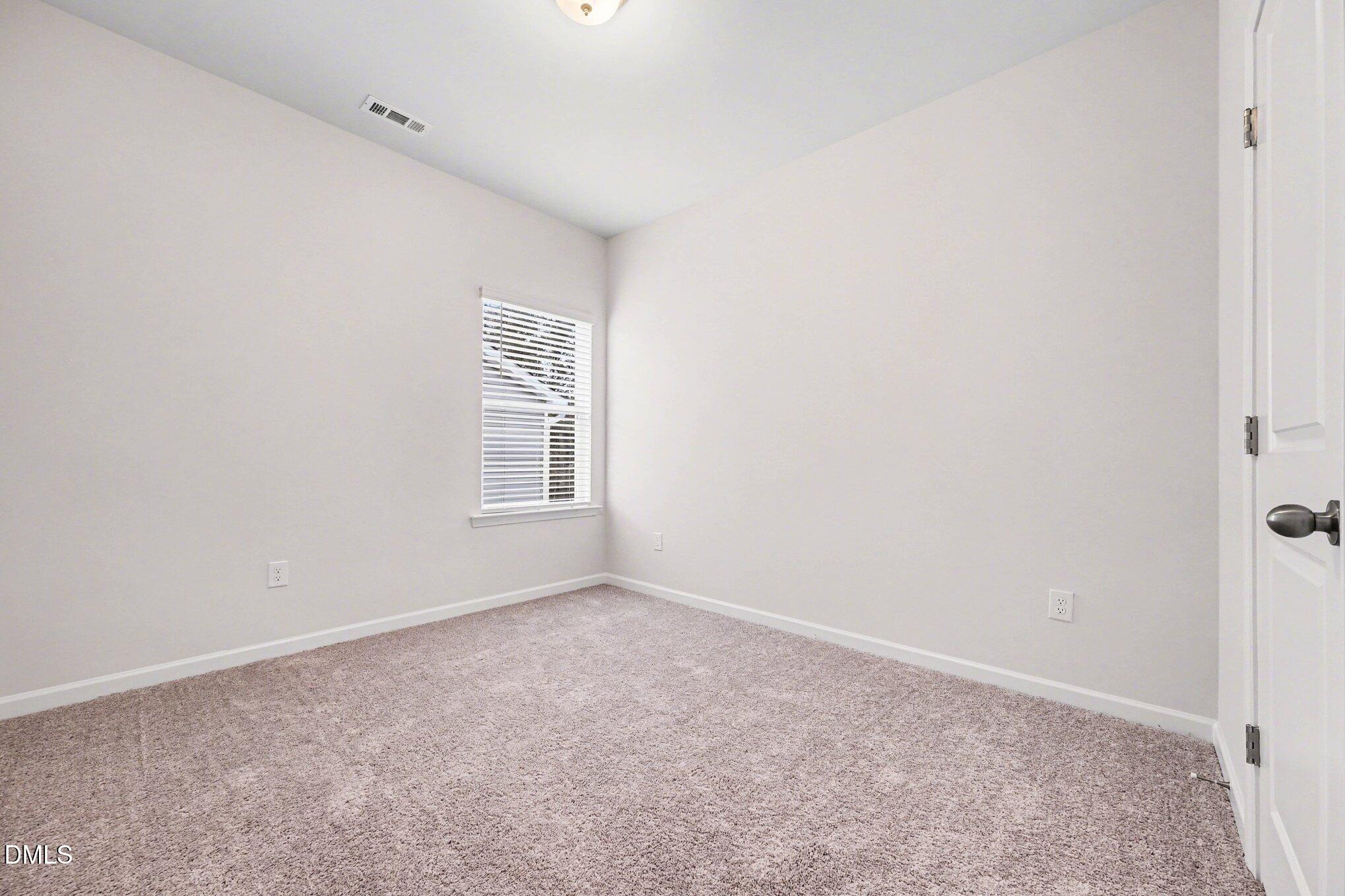 730 Orch Vista Circle Raleigh, NC 27606 - Photo 13 of 28 015_file_3227