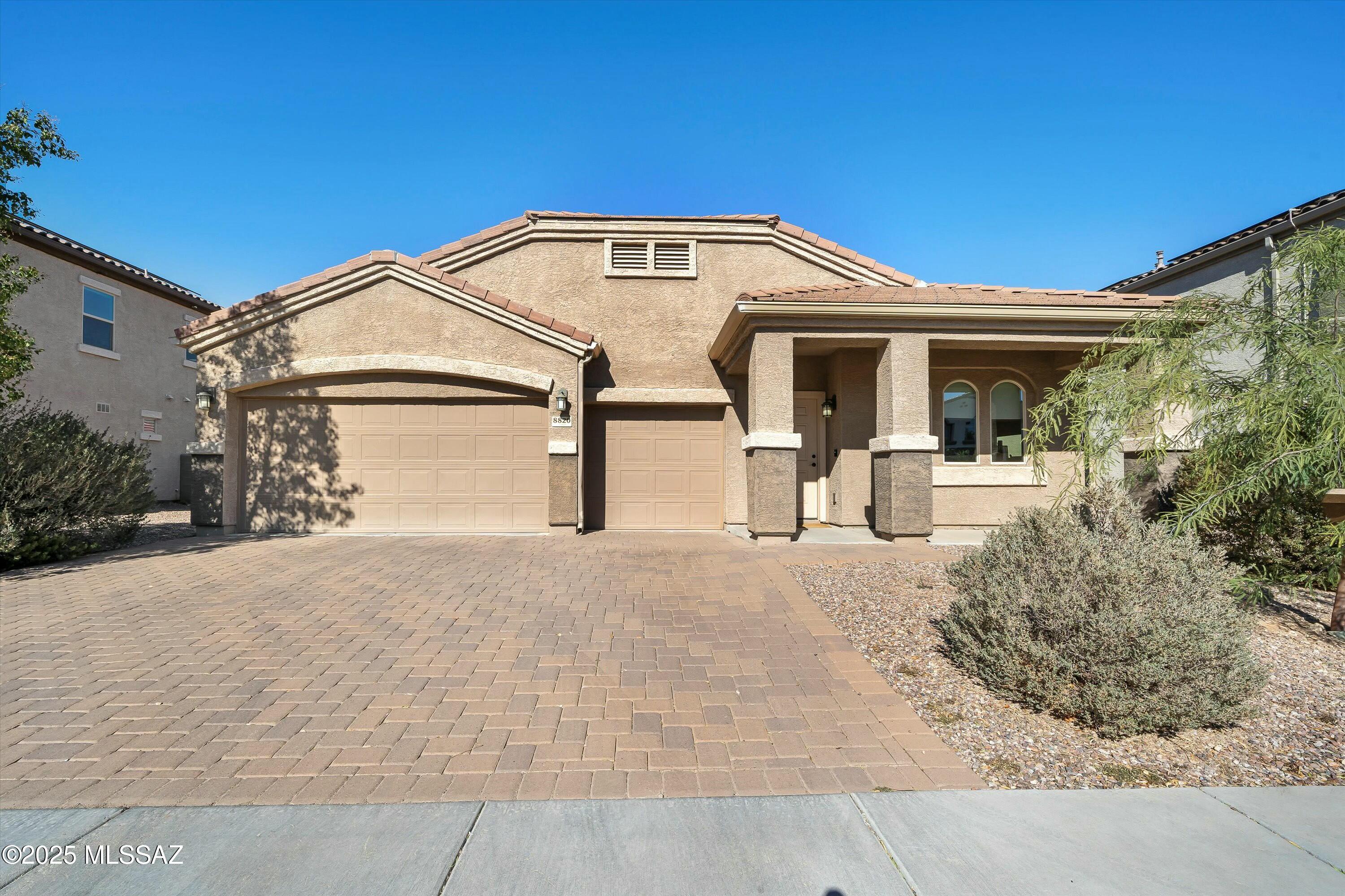 8820 West Moon Spring Road Marana, AZ 85653 - Photo 2 of 37