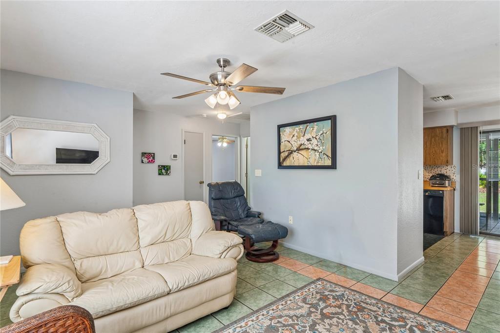 14345 Missouri Skylark Road Weeki Wachee, FL 34614 - Photo 9 of 46