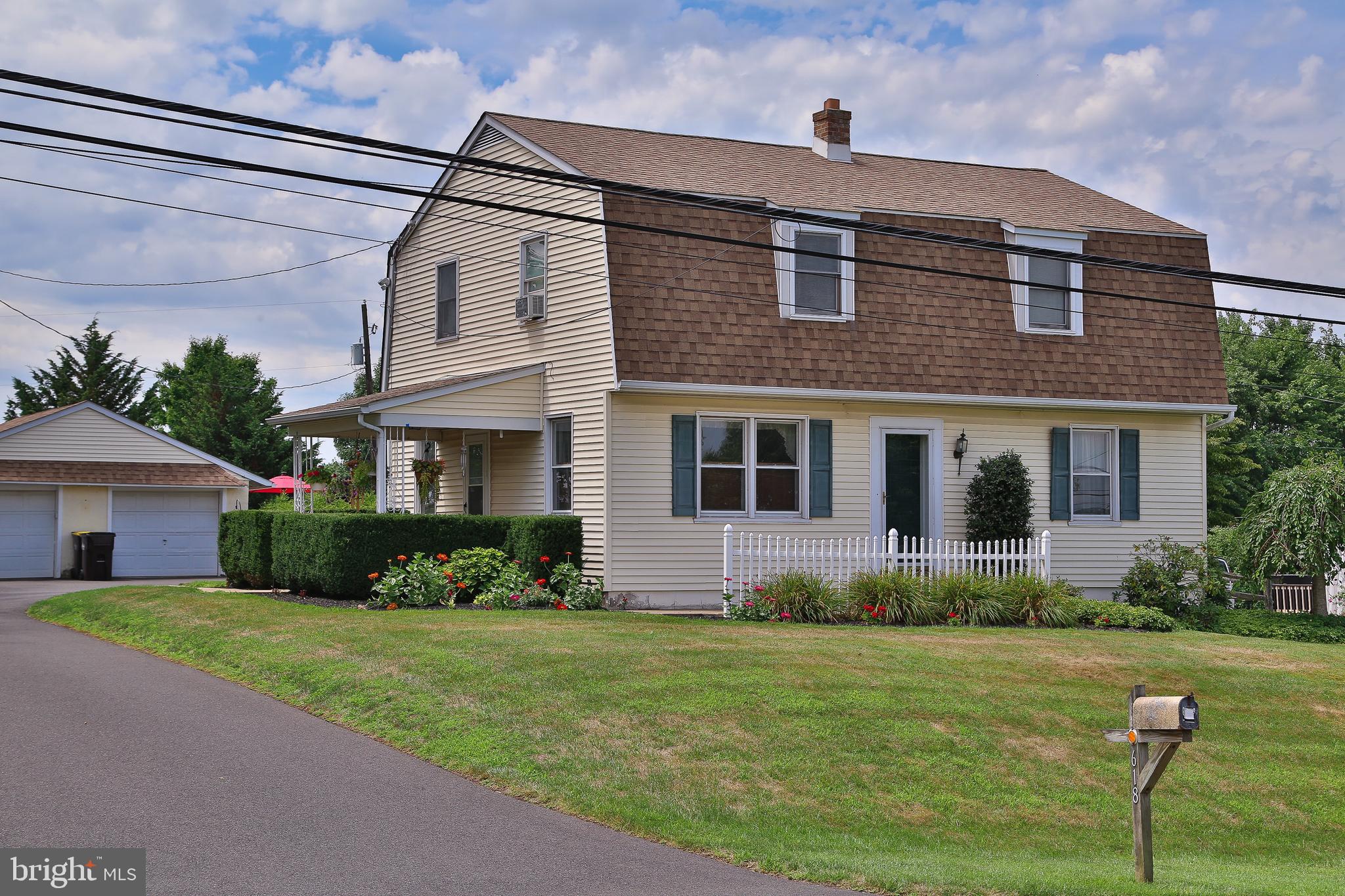 618 Godshall Road Telford, PA 18969 - Photo 2 of 34 Front
