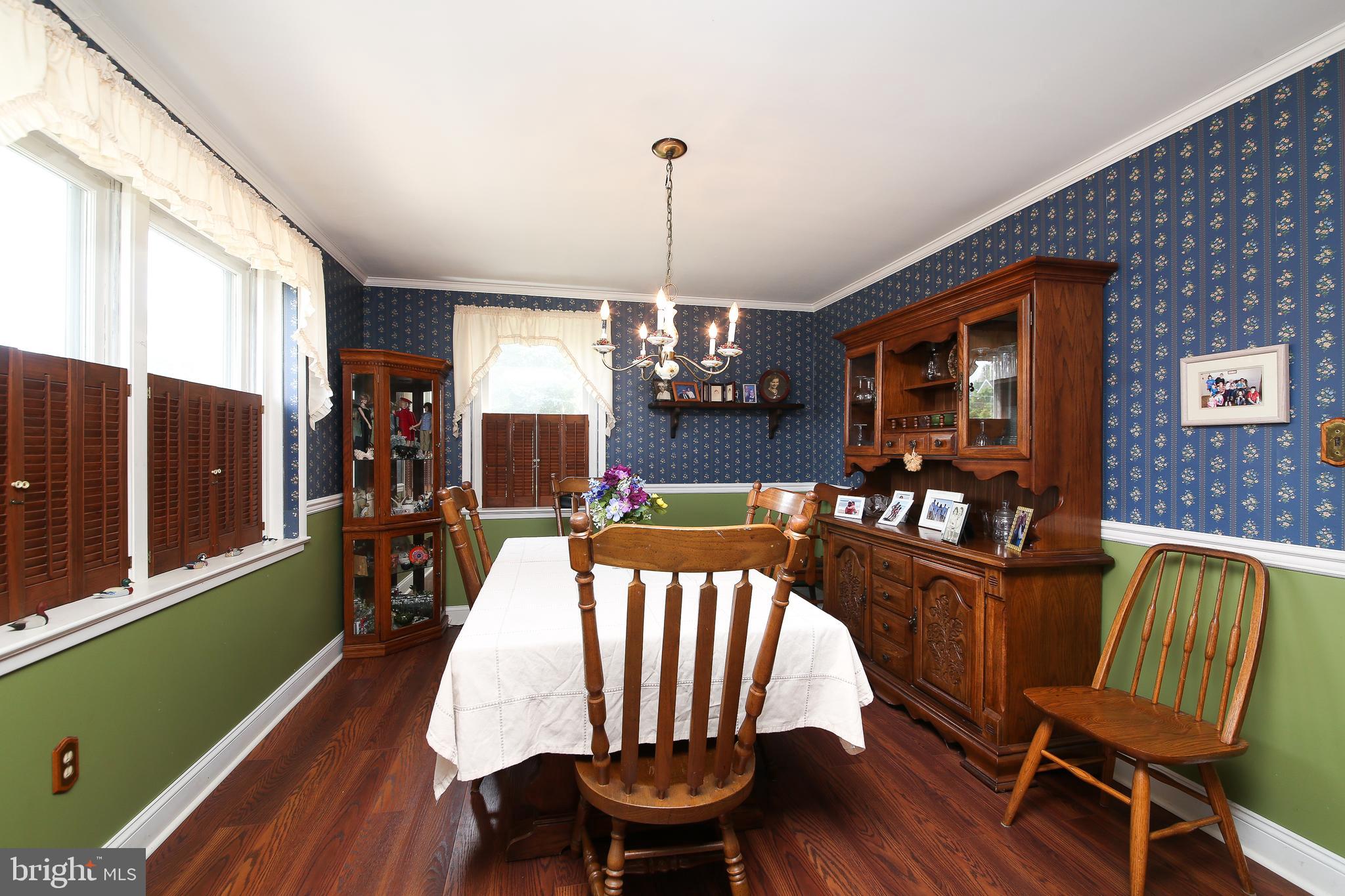618 Godshall Road Telford, PA 18969 - Photo 5 of 34 Dining Room