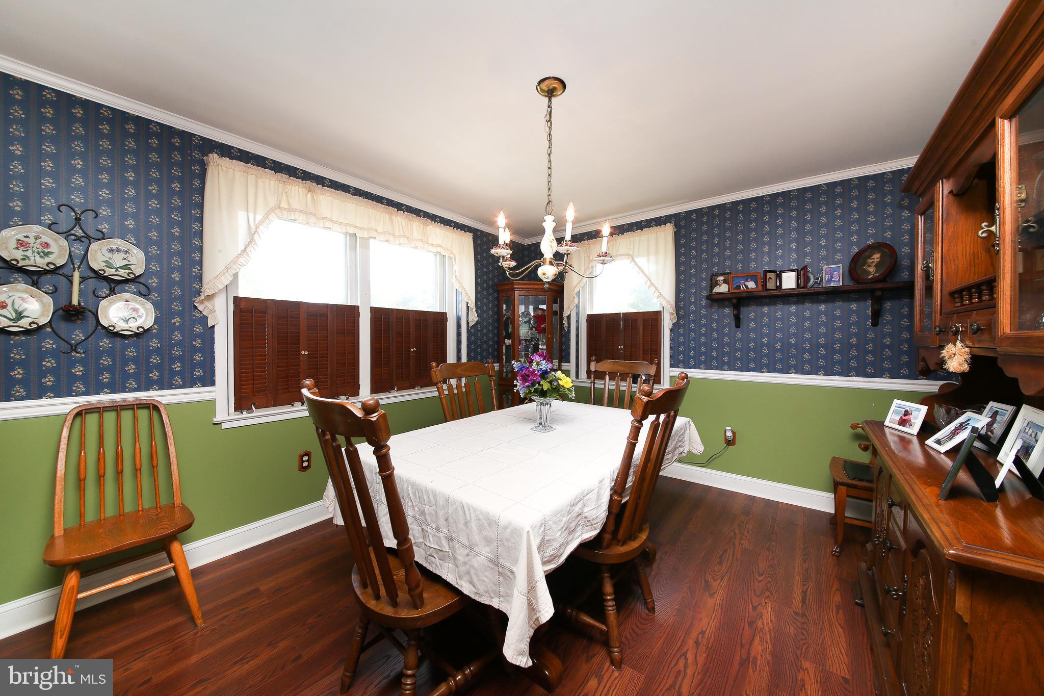 618 Godshall Road Telford, PA 18969 - Photo 6 of 34 Dining Room