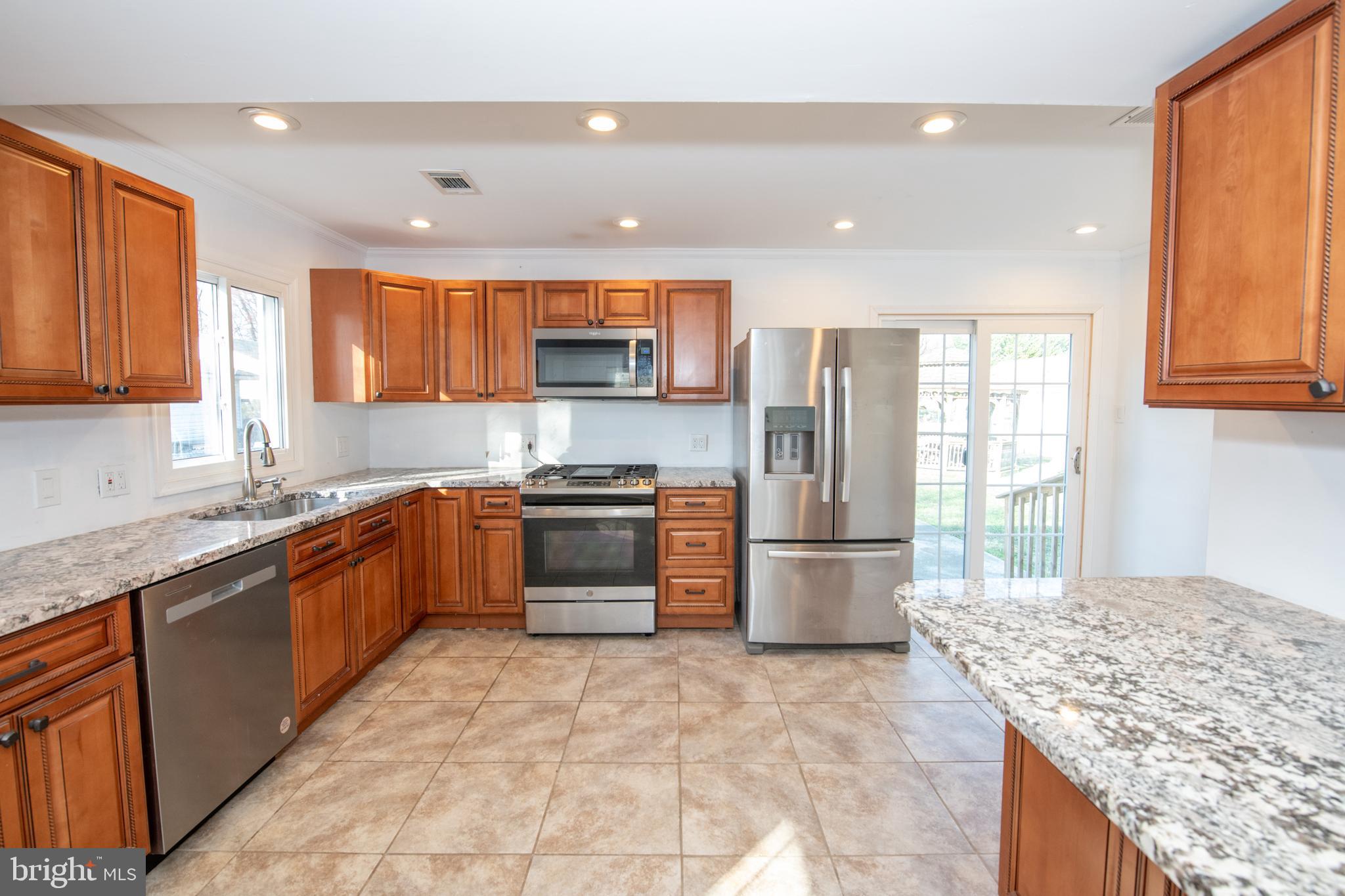 1246 Lavender Road Bensalem, PA 19020 - Photo 14 of 38 Gallery Image 14