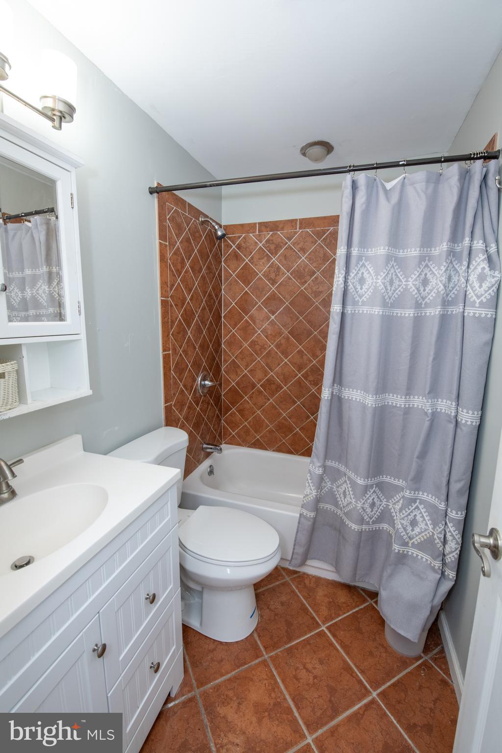 1246 Lavender Road Bensalem, PA 19020 - Photo 20 of 38 Gallery Image 20