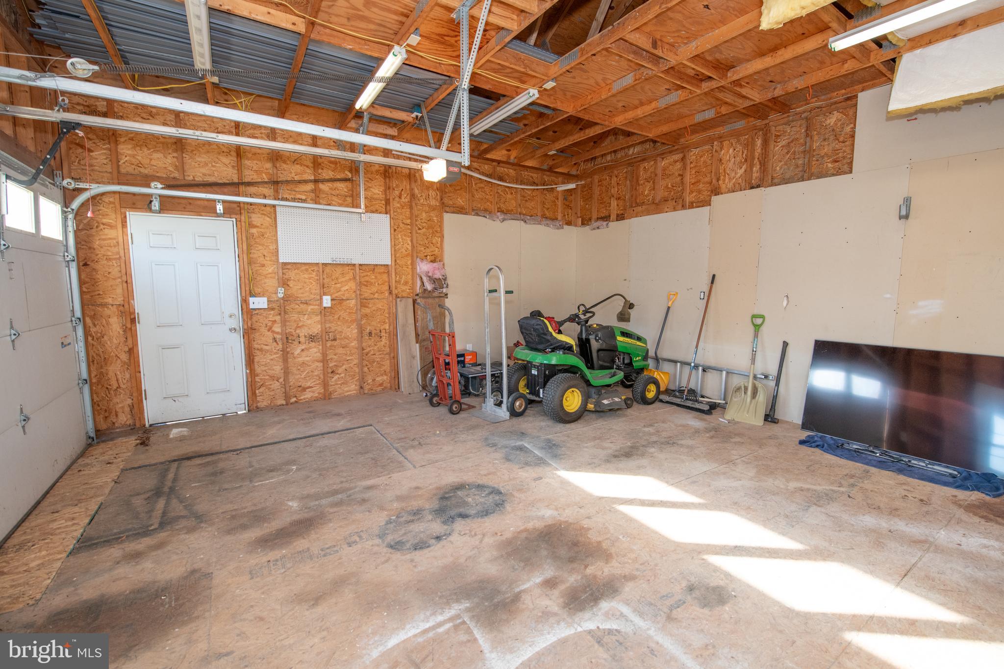 1246 Lavender Road Bensalem, PA 19020 - Photo 25 of 38 Gallery Image 25