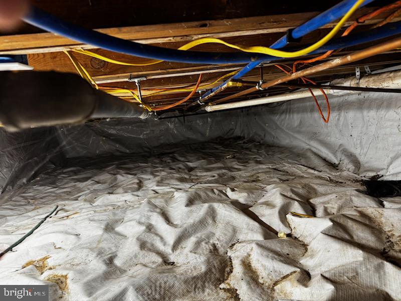 1246 Lavender Road Bensalem, PA 19020 - Photo 31 of 38 crawlspace