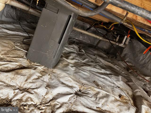 1246 Lavender Road Bensalem, PA 19020 - Photo 33 of 38 crawlspace
