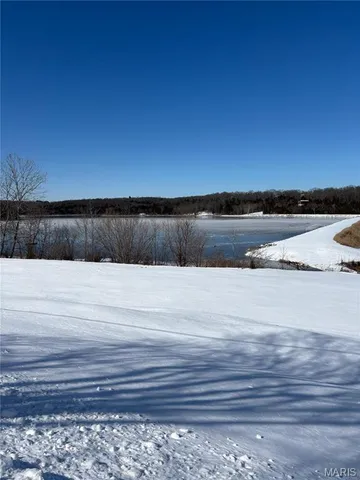 $7,500 | 109 Lakeshore Drive, De Soto, MO 63020