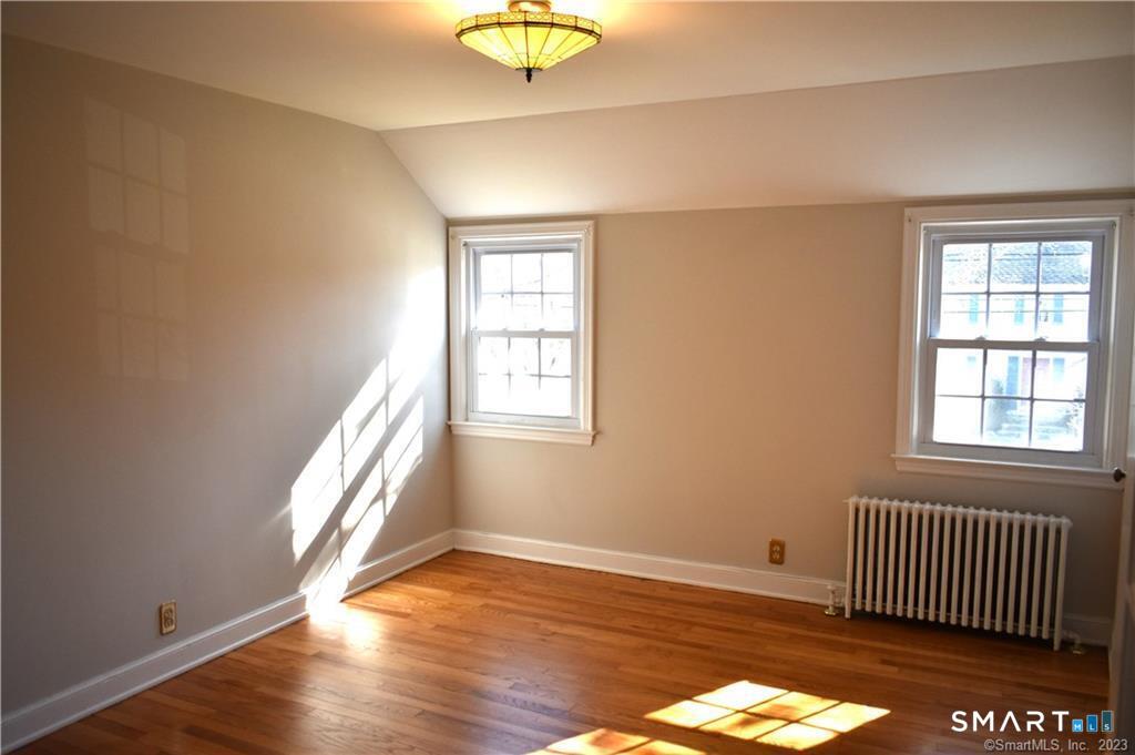 12 Southfield Road Fairfield, CT 06824 - Photo 14 of 35