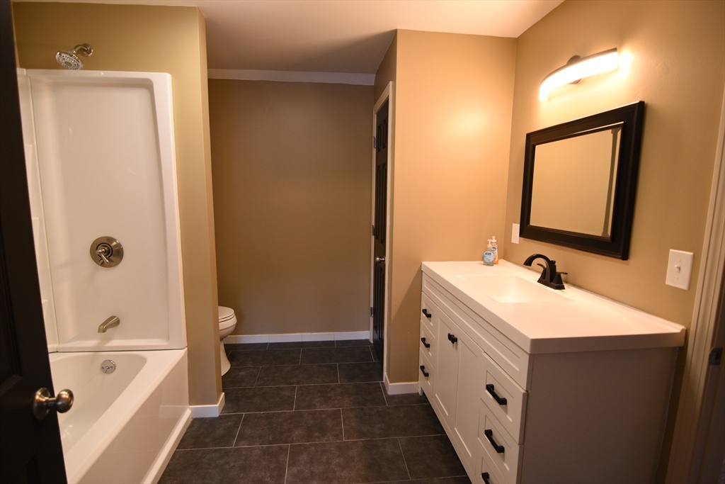 82 Paine Street Bellingham, MA 02019 - Photo 26 of 42