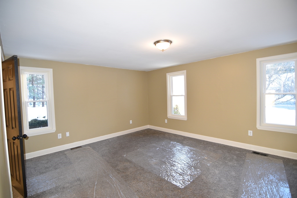 82 Paine Street Bellingham, MA 02019 - Photo 33 of 42