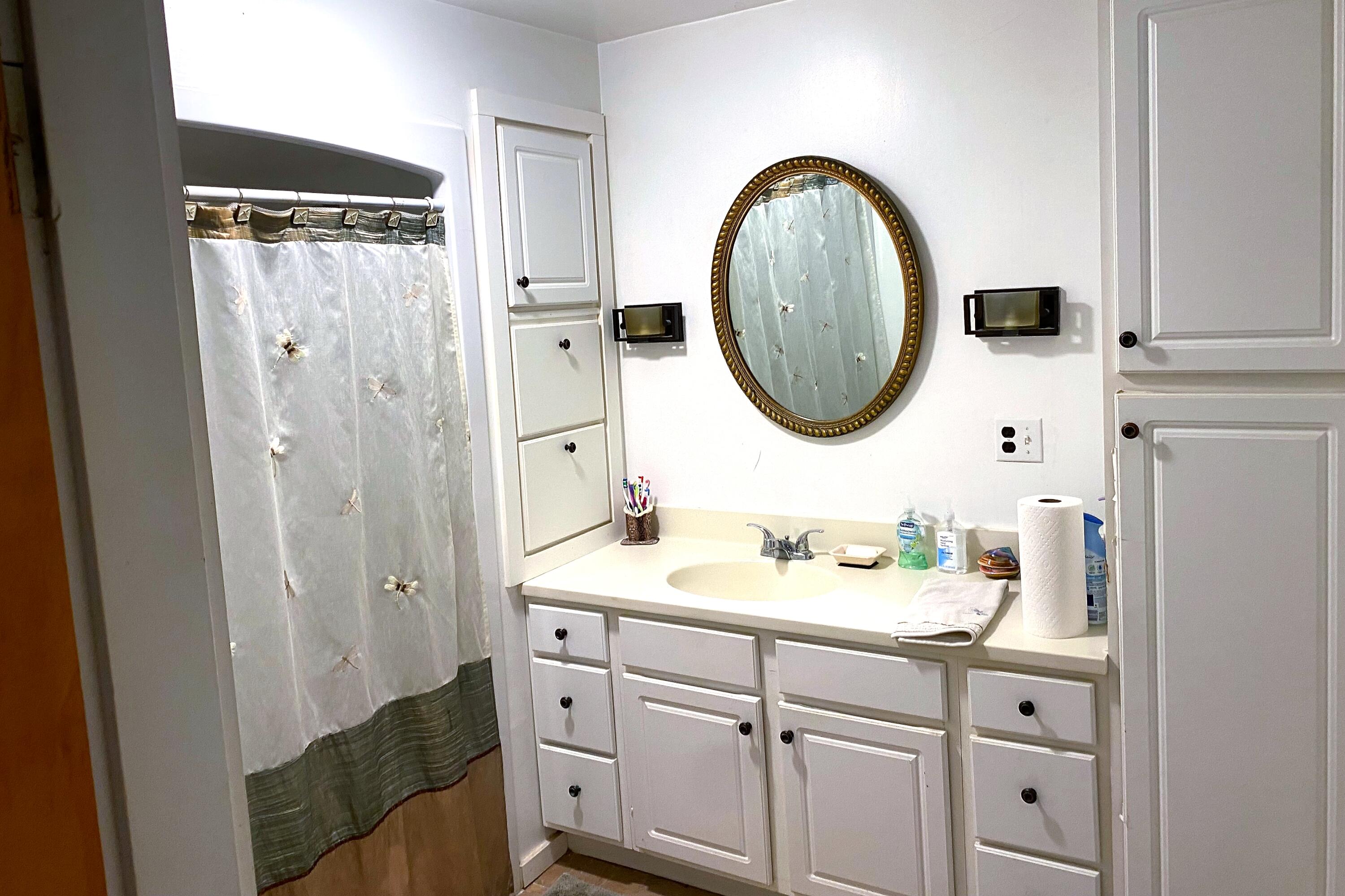 53 Elm Street Springvale, ME 04083 - Photo 14 of 57 Bath1