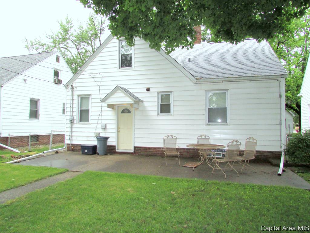 304 South Park Avenue Springfield, IL 62704 - Photo 14 of 16