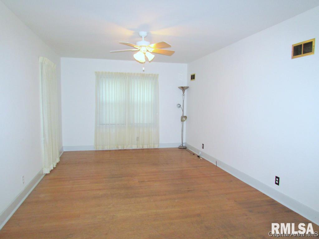 304 South Park Avenue Springfield, IL 62704 - Photo 4 of 16