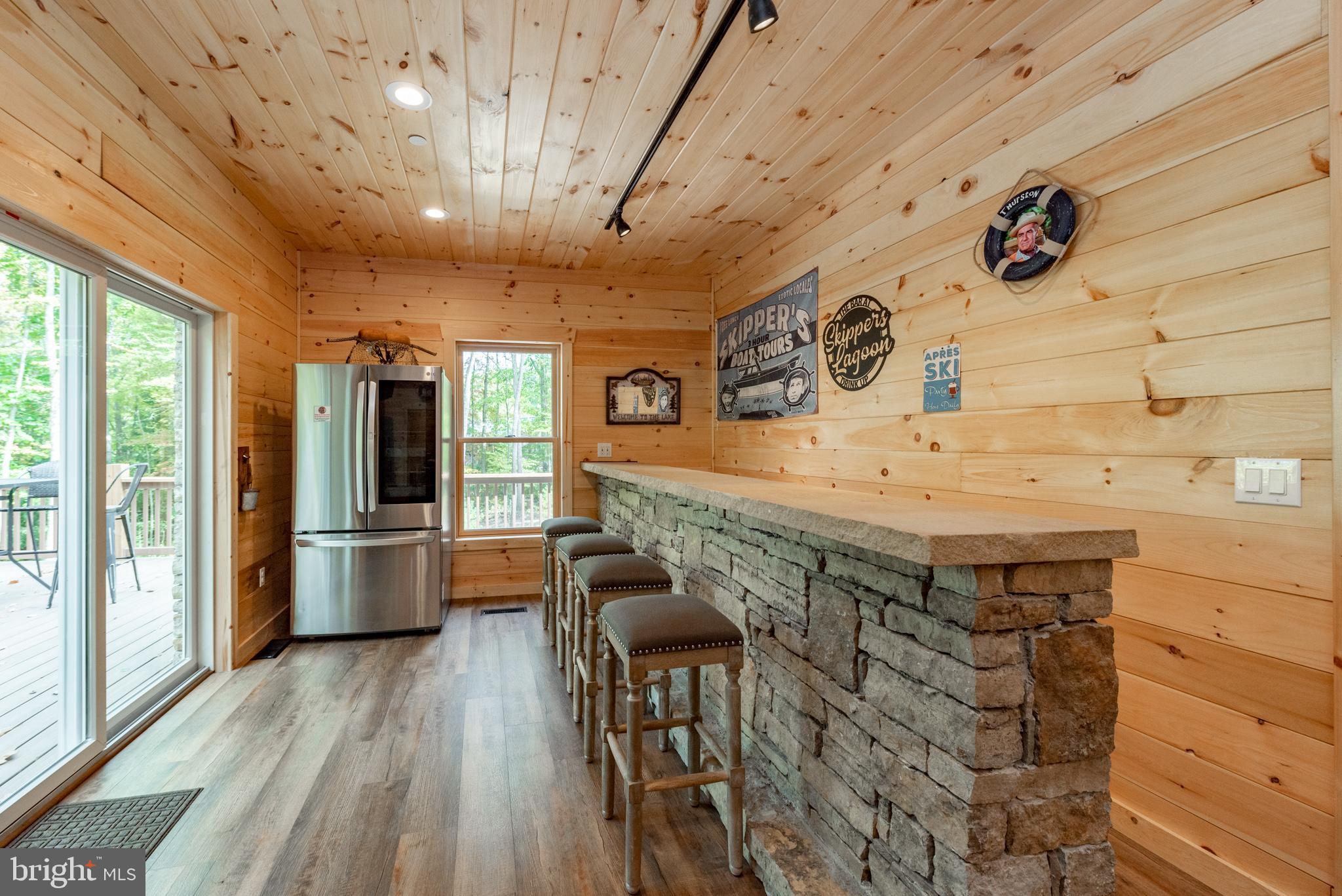 93 Skippers Point Road Oakland, MD 21550 - Photo 19 of 64 Gallery Image 19