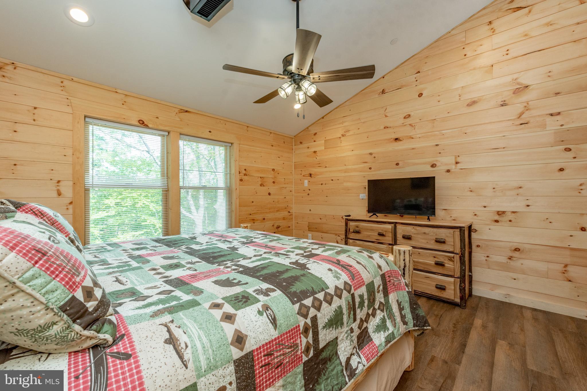 93 Skippers Point Road Oakland, MD 21550 - Photo 38 of 64 Gallery Image 38