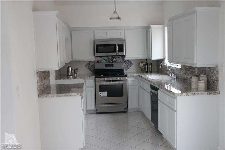 4185 Sunset Lane Oxnard, CA 93035 - Photo 4 of 17 Additional Photo