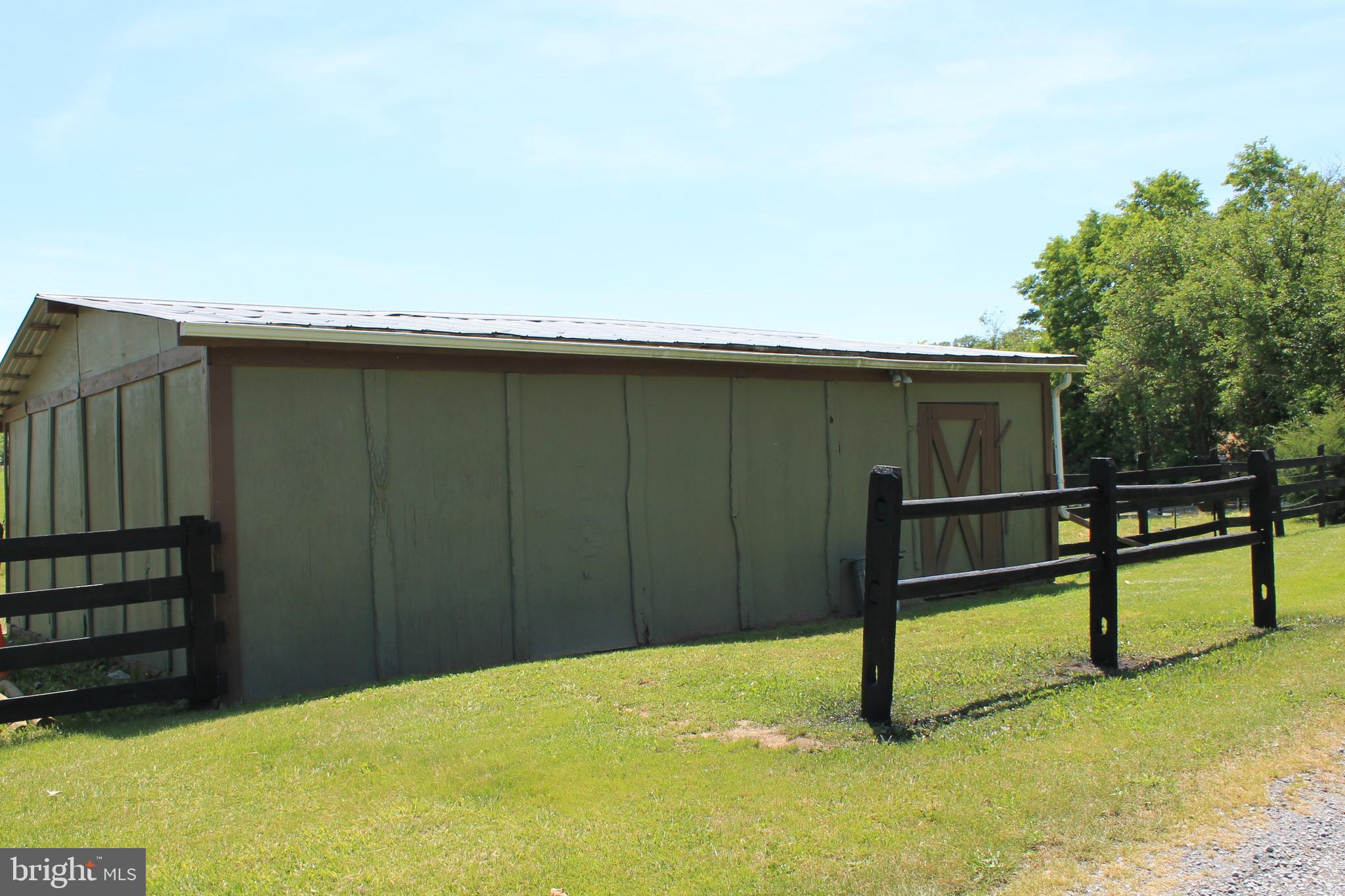 1615 Pleasant View Road Mount Jackson, VA 22842 - Photo 103 of 131 Barn