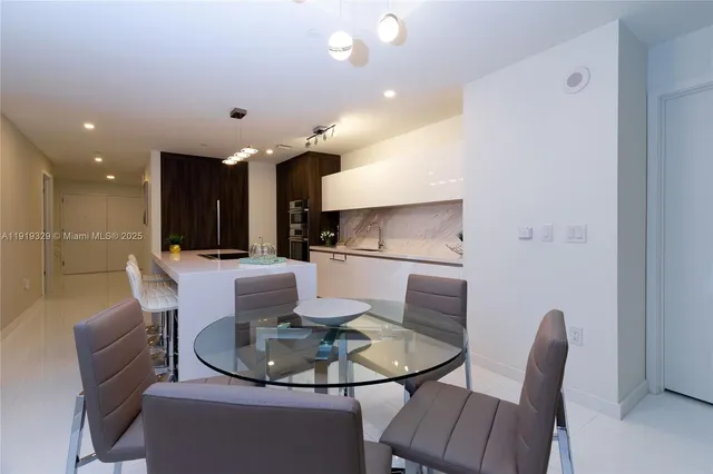 $1,599,000 | 851 Northeast 1st Avenue, Unit 2811, Miami, FL 33132