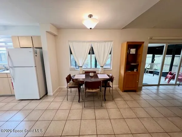 $2,800 | 4 Colonial Drive, Cocoa Beach, FL 32931
