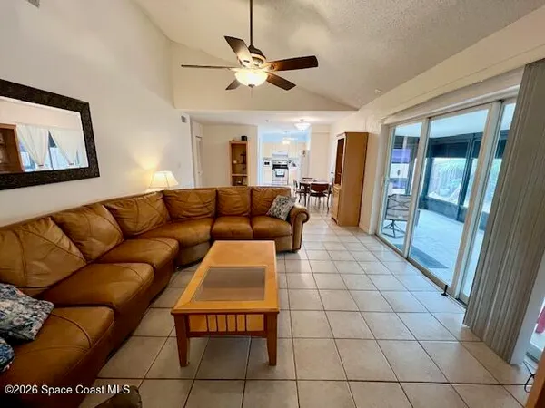 $2,800 | 4 Colonial Drive, Cocoa Beach, FL 32931