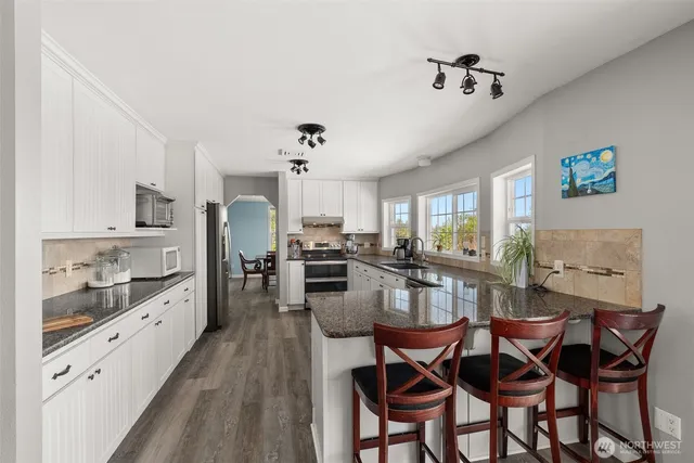 $819,900 | 160 Scenic Ridge Drive, Chehalis, WA 98532