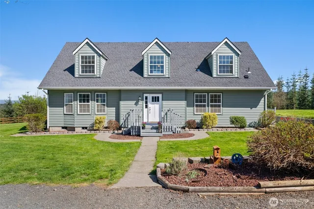 $819,900 | 160 Scenic Ridge Drive, Chehalis, WA 98532