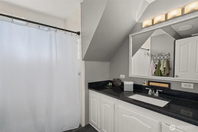 $819,900 | 160 Scenic Ridge Drive, Chehalis, WA 98532