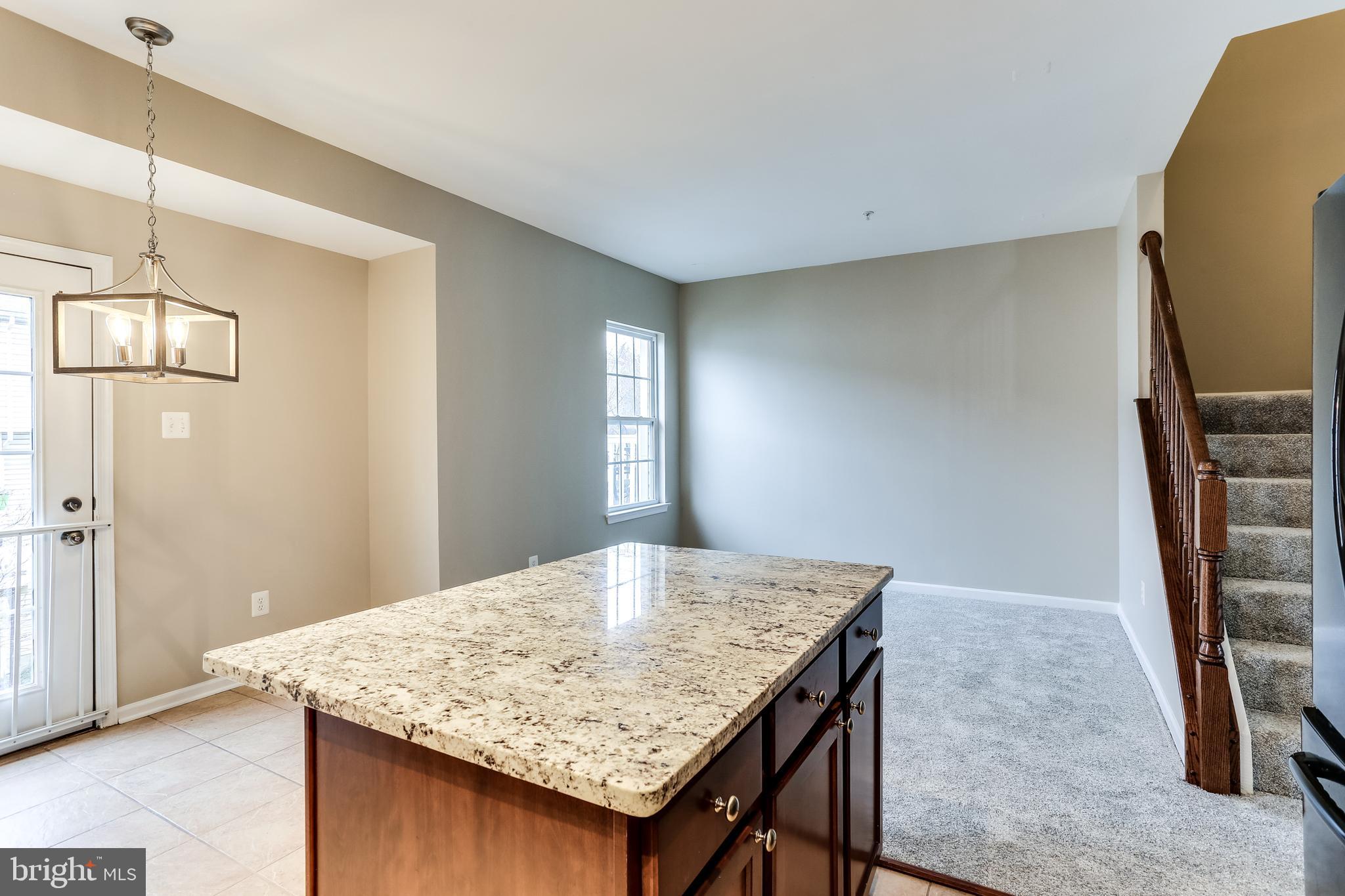 7131 Water Oak Road, Unit 117 Elkridge, MD 21075 - Photo 14 of 30 Kitchen