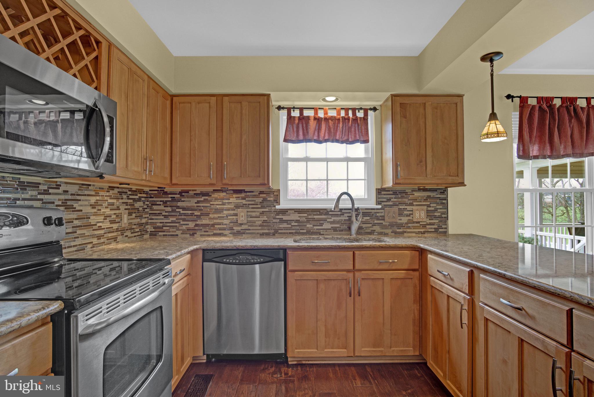 505 Sam Snead Circle Etters, PA 17319 - Photo 4 of 47