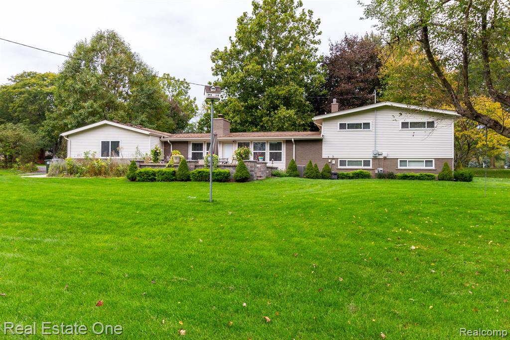 2331 Rusk Road Rochester Hills, MI 48306 - Photo 40 of 46