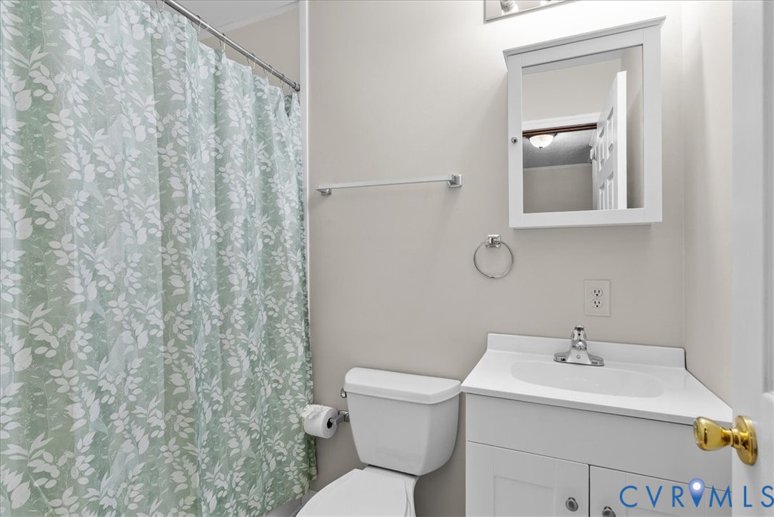 2829 Winningham Road Crewe, VA 23930 - Photo 16 of 45