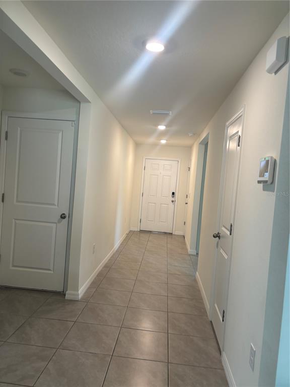 6670 Southeast 3rd Loop Ocala, FL 34472 - Photo 5 of 7