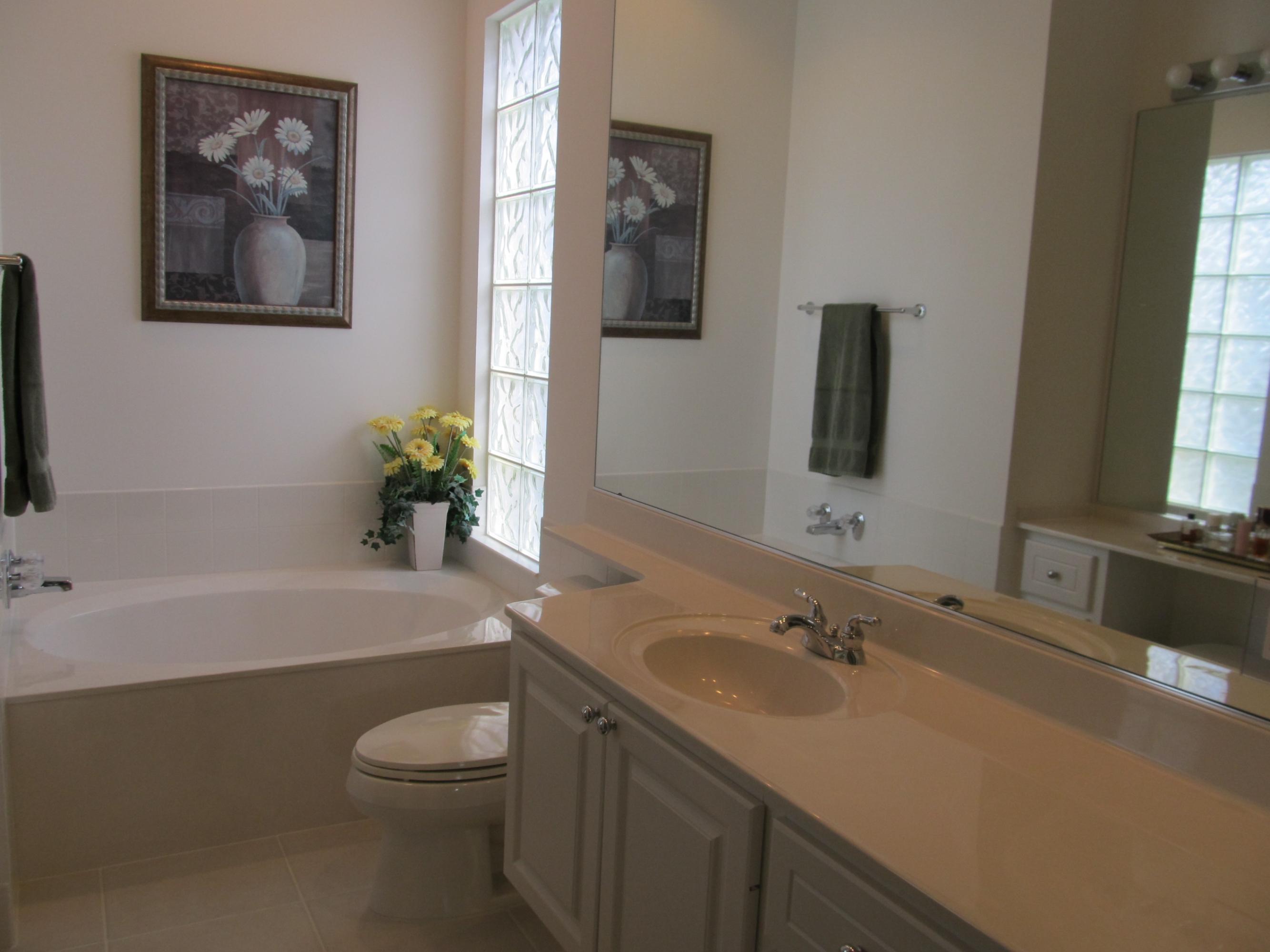 10913 Southwest Candlewood Road Port St. Lucie, FL 34987 - Photo 17 of 31 IMG_6676
