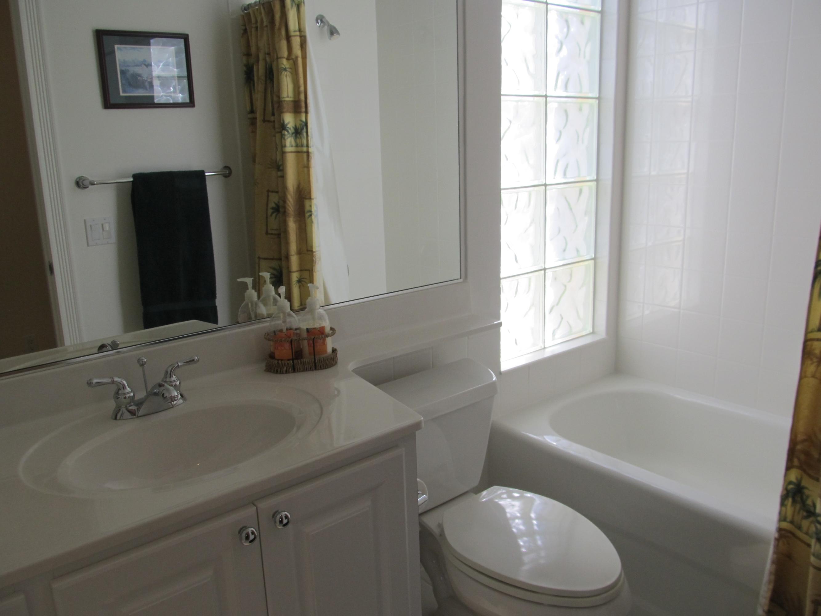 10913 Southwest Candlewood Road Port St. Lucie, FL 34987 - Photo 23 of 31 IMG_6687
