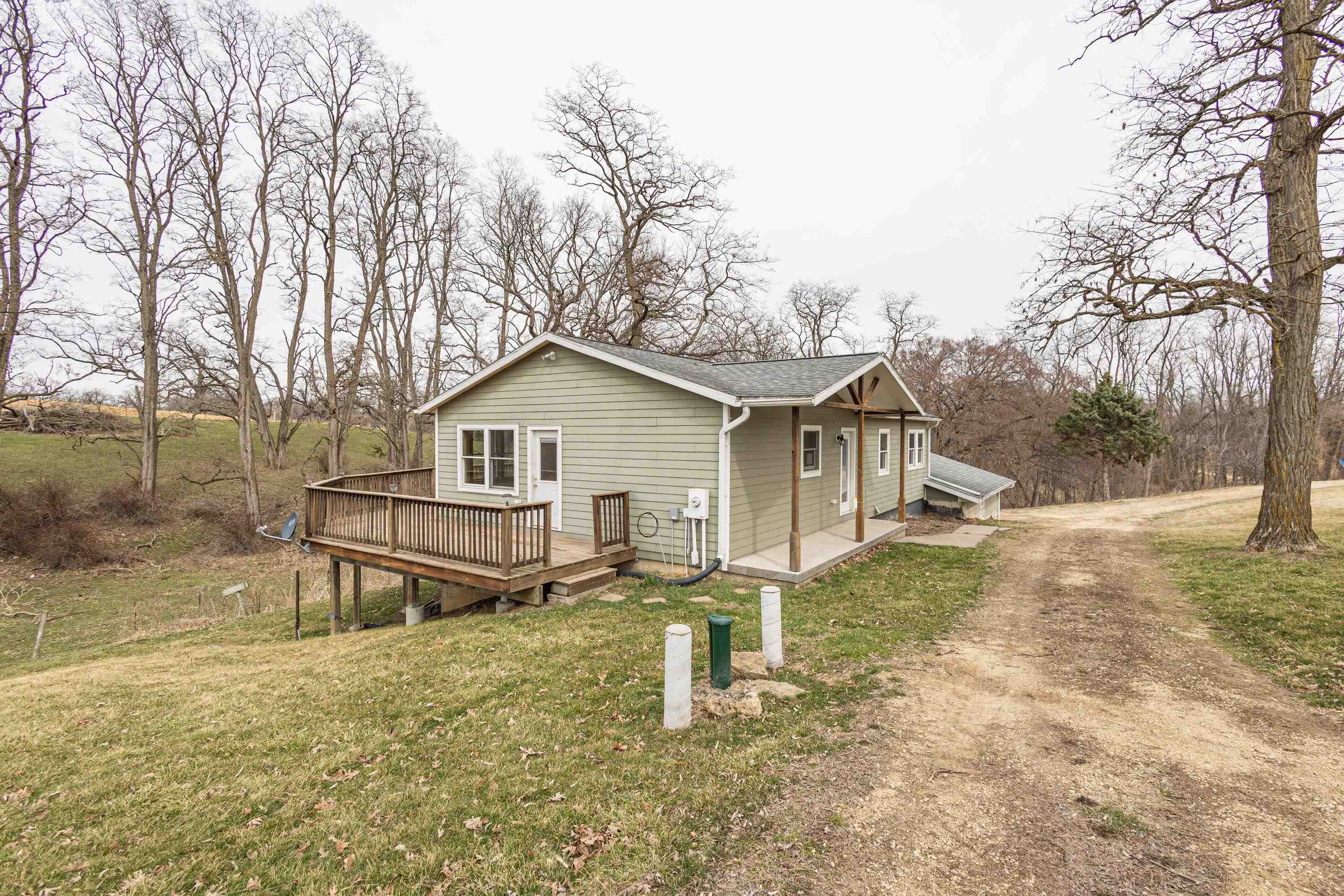 13800 West Valley Road East Dubuque, IL 61025 - Photo 36 of 43