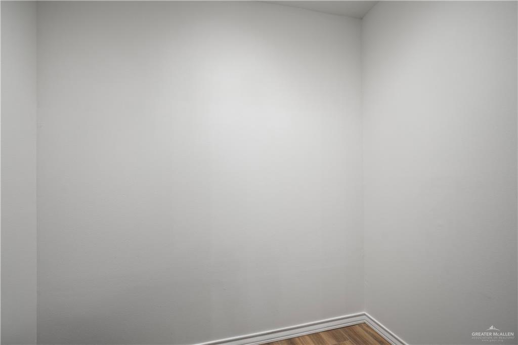 2317 Tuscany Road Weslaco, TX 78596 - Photo 8 of 13 a view of a small space