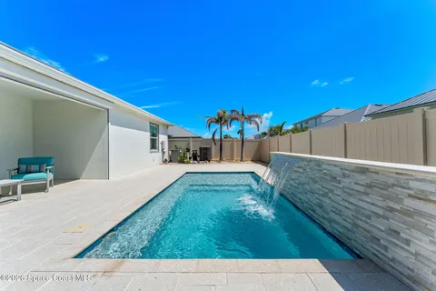 $915,000 | 737 Clearwater Avenue, Satellite Beach, FL 32937