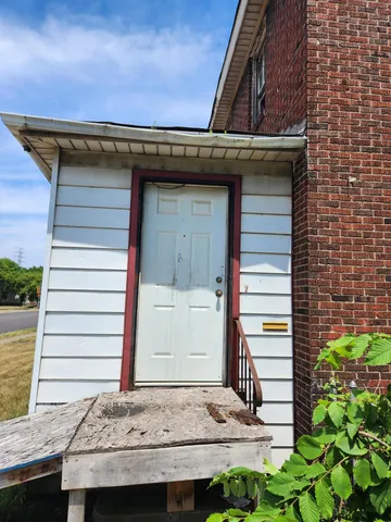 a view of a door of the house