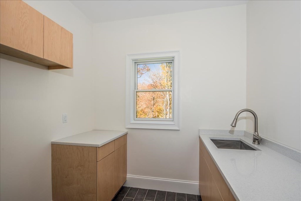 5 Mckendry Lane Canton, MA 02021 - Photo 25 of 30