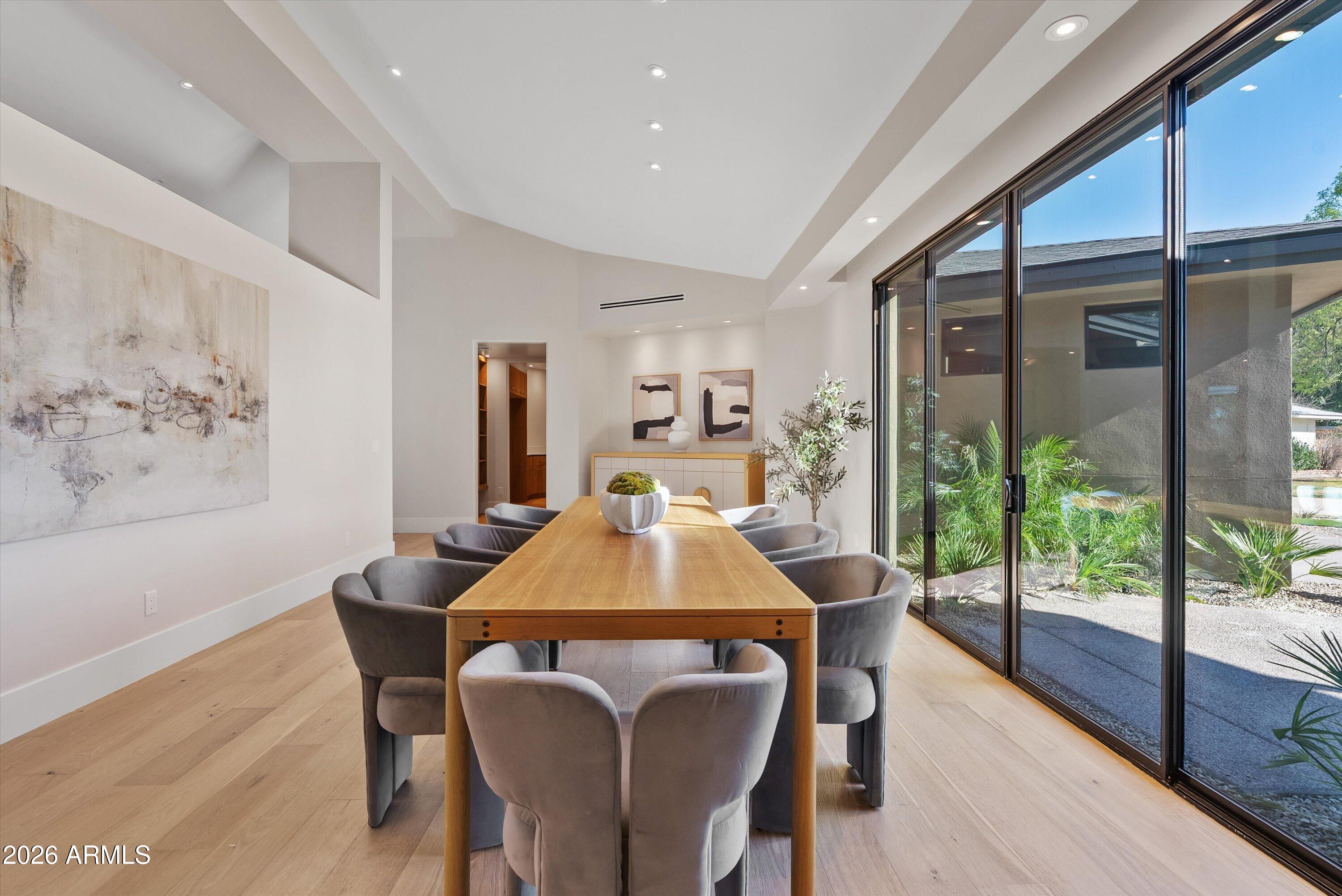 4610 East Flower Street Phoenix, AZ 85018 - Photo 13 of 41 Dining Area