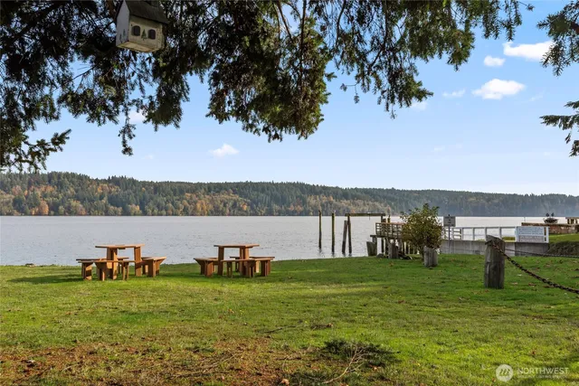 $889,000 | 13277 Shoreline Drive Southeast, Olalla, WA 98359