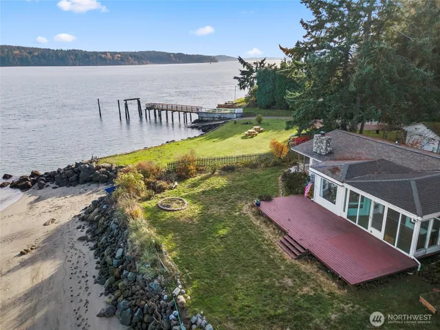 $889,000 | 13277 Shoreline Drive Southeast, Olalla, WA 98359