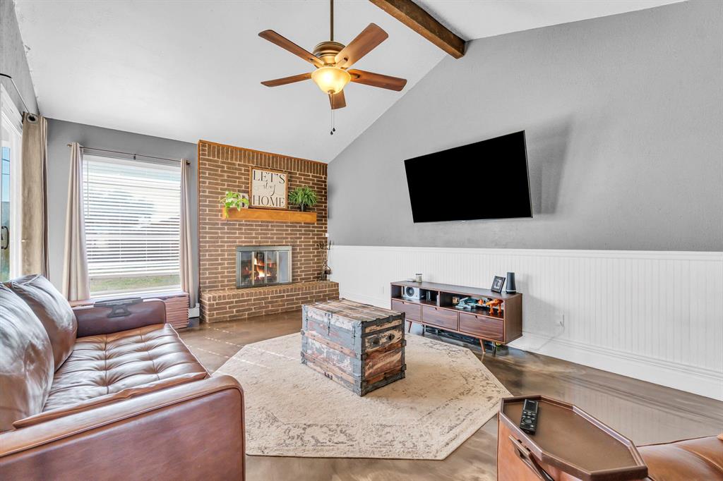 5517 Castle Road Abilene, TX 79606 - Photo 4 of 34