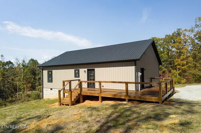 $345,900 | 599 Hutchins Bend Road, Sparta, TN 38583