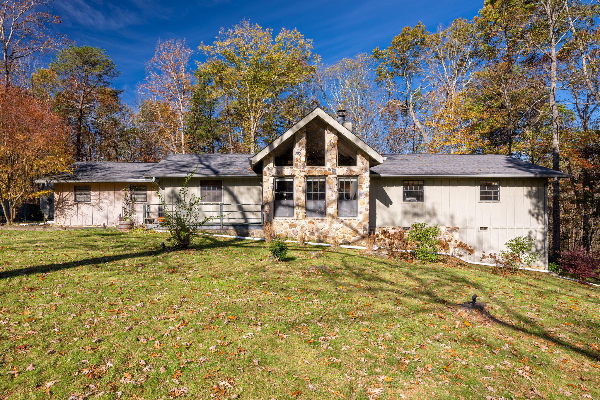 8123 Mill Creek Road Signal Mountain, TN 37377 - Photo 1 of 57 Front of house